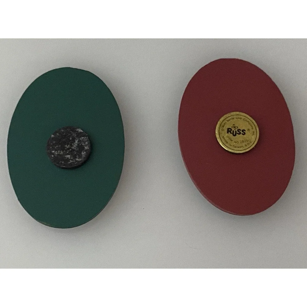 Russ Folk Art Style‎ Wooden Wood Christmas Vintage Refrigerator Magnets Lot Of 2